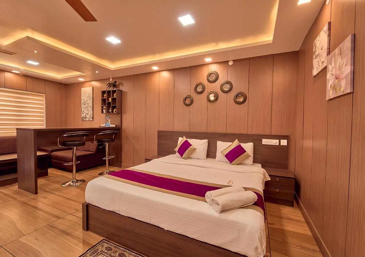 Firefly Resort Kanthalloor By Voye Homes India