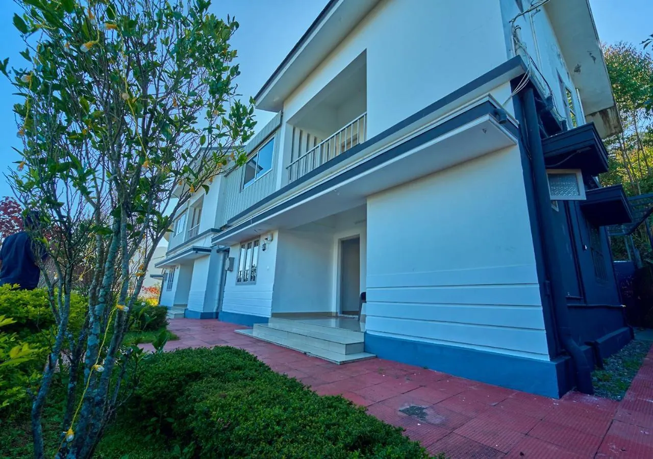 Firefly Resort Kanthalloor By Voye Homes India